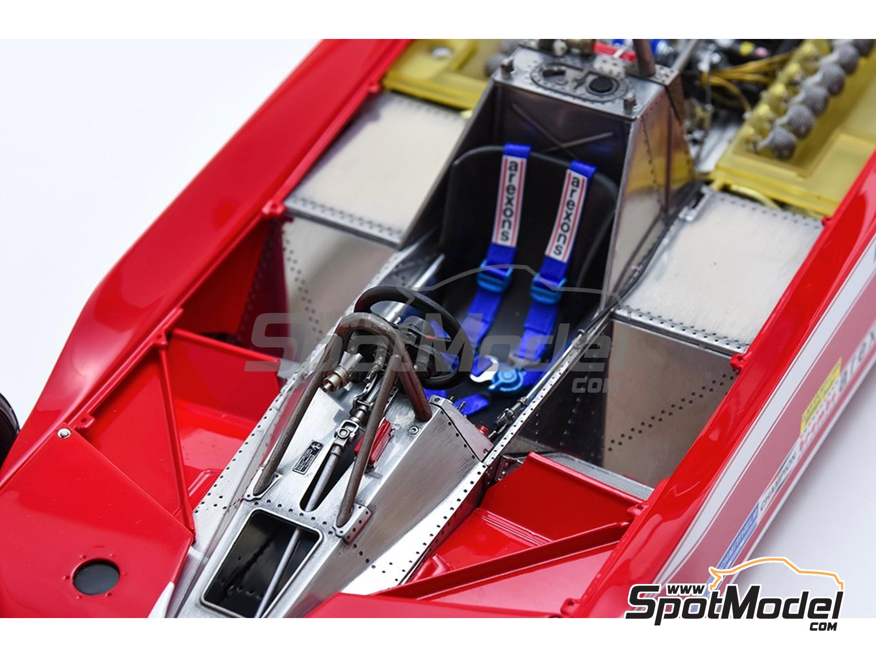 Model Factory Hiro K862: Car scale model kit 1/12 scale - Ferrari